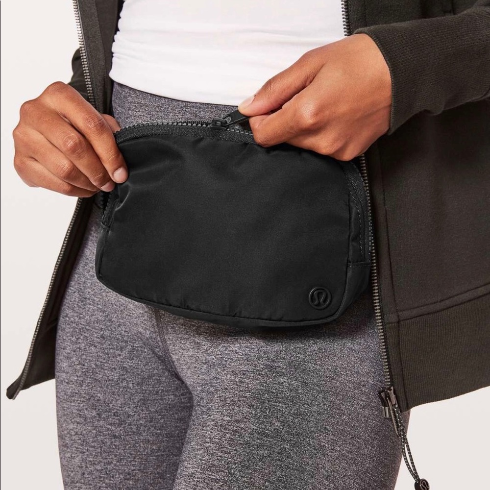 Lululemon Everyday Belt Bag